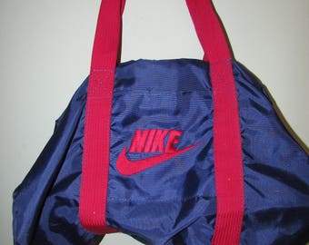 Vintage 80s/90s Nike Gym Duffel Bag S/M
