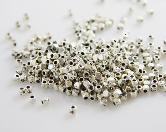 300pcs Oxidized Silver Tone Base Metal Spacers-Square 2mm (1211X-B-295)