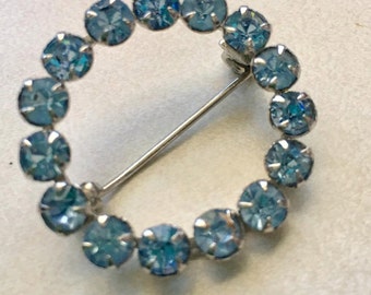 Vintage Blue Rhinestone Circle Pin Brooch