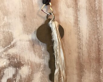 He holds the key to my heart neckalce