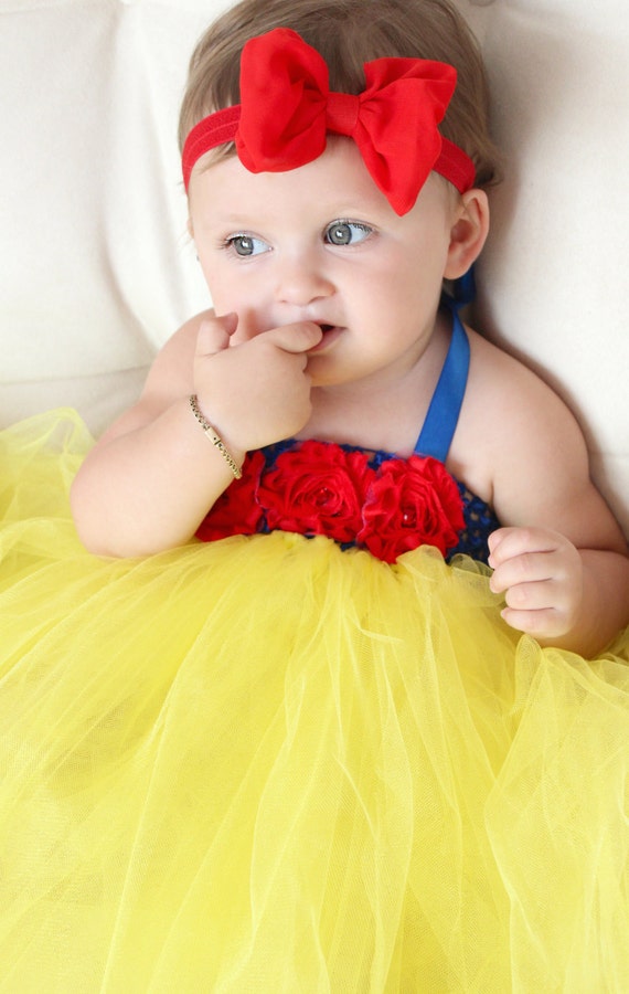 Beautiful Snow White Tutu Dress Costume With Red Hair Bow For