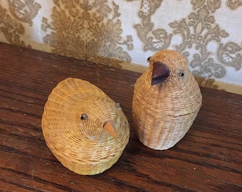Two Little Baskets with Chicken Heads that Come Off