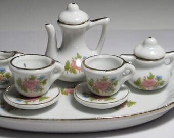 Miniature China Tea Set 10 Piece Gold Rim Floral Pattern Play Scale Barbie Blythe Tea Party