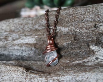 PETITE Topaz Necklace - Raw Gemstone Jewelry - Natural Topaz Jewelry - Rough Stone Necklace - Bohemian Jewelry - Boho Chic Gypsy Necklace