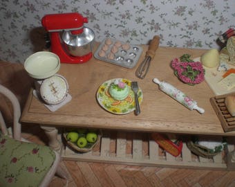 Dollhouse miniature 1/12. Macarons cake