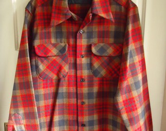 Vintage 70s PENDLETON Wool Plaid Shirt sz M