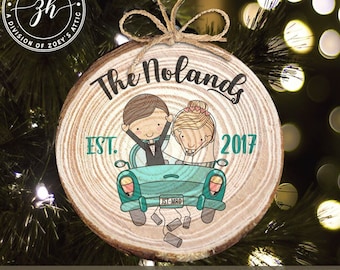 First Christmas just married vintage car wood slice ornament - sweet Christmas gift for newlywed couple MWO-030