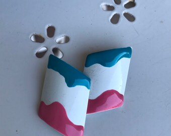 vintage metal earrings 80s pink and turquoise