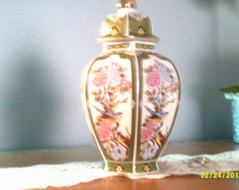 Japanese Oriental Garden Ginger Jar