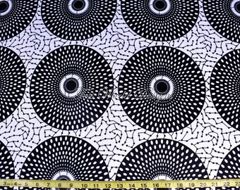 4 way Stretch Fabric/ Stretch African inspired Print Fabric/ Stretch Jersey Fabric/4 way stretch spandex fabric/Black and White circles ST08