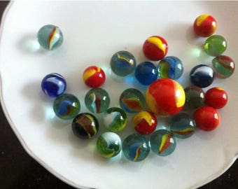 Glass Marbles / Assorted Collectibles Old Glass Marbles 25 Pieces / Cats Eyes Marbles /Old Marbles