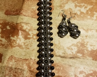 Formal Glass Peral Bracelet & Earrings