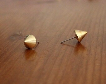 Gold spike stud earrings, Plastic gold earrings, Cyber goth spike studs, Gold gothic stud, Electro industrial studs, gold punk stud earring