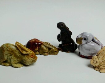 Vintage bunny rabbit figurines