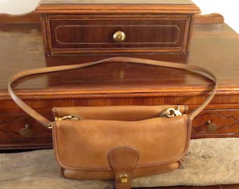 Dads Grads Sale Coach Twin Clutch In Tabac Leather With Brass Hardware & Detachable Strap - Style 9380- Made In New York City- VGC - Rare