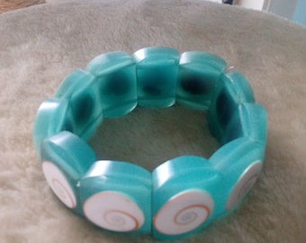 Green Seashell Bracelet