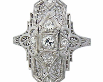 Antique Art Deco Platinum Diamond Filigree Ring