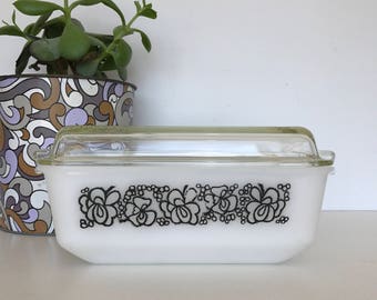 Agee/Crown Pyrex Large Casserole Dish 'Clover' Pattern Floral Bubbles