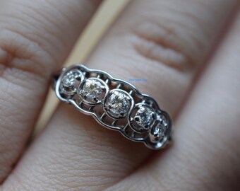 Vintage Diamond Band