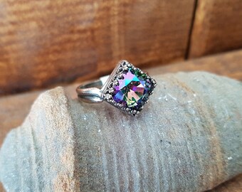 Bague de fiançailles en topaze mystique ~ argent bague en cristal Swarovski ~ fête des mères cadeau du jour pour elle, mère en droit cadeau, cadeau d’anniversaire, Promise Ring