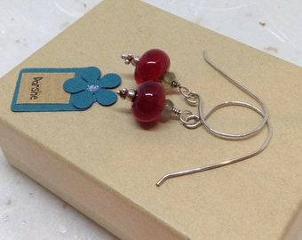 Red lampwork Earrings, Red Earrings, lampwork Earrings, Red Dangle Earrings, Red Drop Earrings, Gift for Her, Mother's Day, Glass Earrings