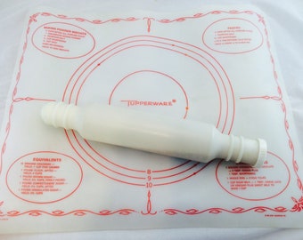 Vintage Tupperware Pastry Mat and Rolling Pin Set, Tupperware Pie Crust Rolling Mat, Tart Pie Pizza Mat