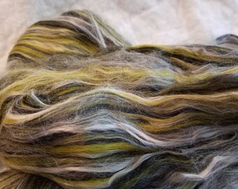 CRAZY Merino Soy Silk Bamboo Combed Top Roving *BUMBLE BEE* blend xtra soft wool