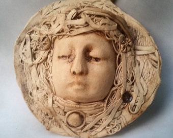 180 White stoneware Angel planting plaque for indoor and outdoor