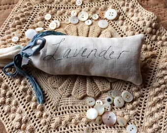Shabby Floral Lavender Sachet Mother's Day Old Tablecloth Drawer Refreshener Cottage Farmhouse Decor