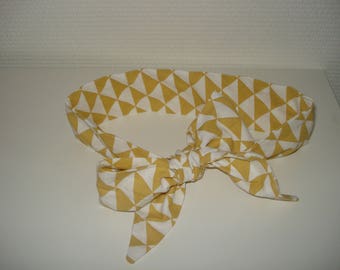 fashionable geometric patterned headband