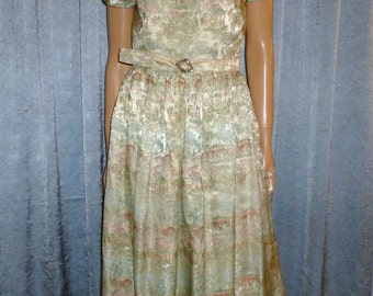 Vintage 50's - Asian - Damask - Brocade - Chinese - Cheongsam - Bombshell - Pin Up - Full Skirt - Dress - bust: 36" - For Costume or Stage