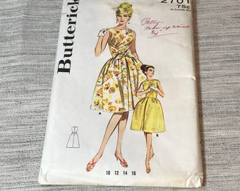 Vintage Butterick 2701Bell Skirted Dress Pattern