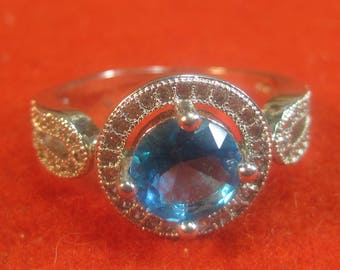 A-27 Beautiful 925 silver Ring topaz jewel size 9