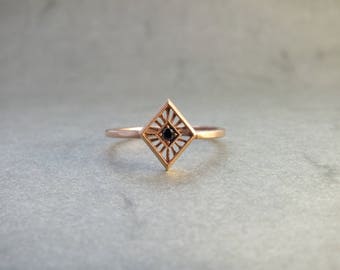 Art Deco solitaire black diamond ring in 18k gold - solitaire ring - unique engagement ring - alternative engagement ring - black diamond