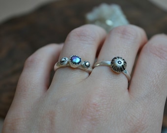 black pearl ring/sterling silver minimal ring/pearl ring with sterling silver beads/dainty sterling silver ring