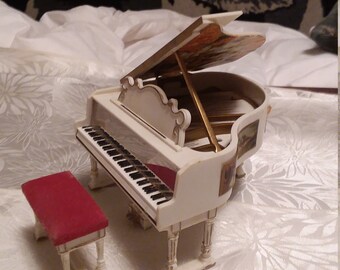Lundy Petite Princess Dollhouse Grand Piano & Bench