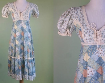1970s Patchwork Floral Dress - 70's Boho Dress - Peasant Gypsy Hippie - XS