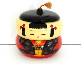 Stacking Laquer Kokeshi Stacking Box
