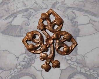 Vintage French Art Nouveau Organic Style Fleur de Lis Thick Brass Stamping Made with Antique Tooling 1 Piece 385J