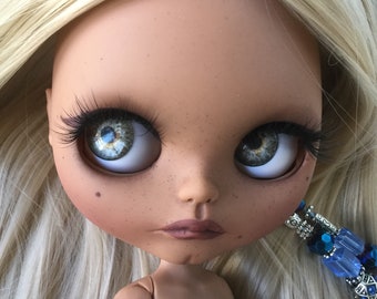 Bluebell- custom Blythe doll by FABBLED