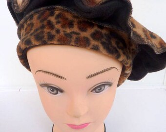 Beautiful beret pattern "KRUGER" gorgeous fleece