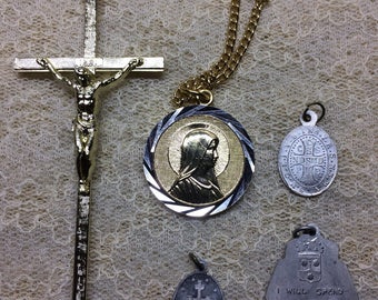 Religious Medal Set