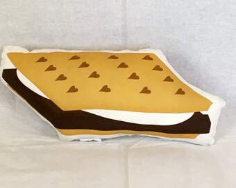 Smore decorative pillow - I love you S'more