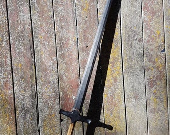 Two Handed Greatsword Burned Black Sword