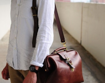 Artemis Leatherware Hand Stitched Leather Doctor Bag/ Carry On Bag