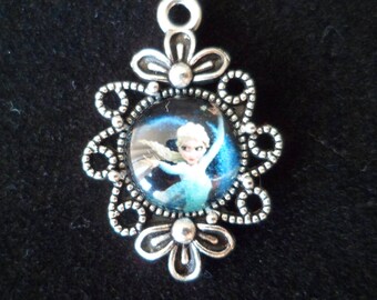 Pendant 30 x 20 mm frozen