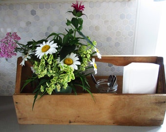 Primitive Wooden Toolbox Carpenter's Tool Box Vintage Wood Tool Box Handmade Toolbox Table Centerpiece Mantel Decor Farmhouse Cottage Beach