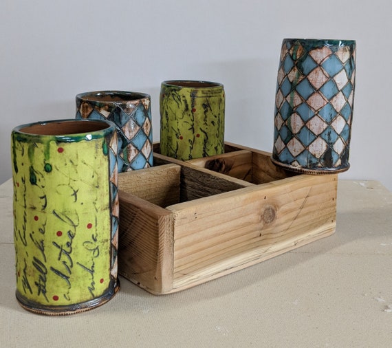 Handmade Ceramic Cup Set, 4 mugs with Recycled Wood Tray