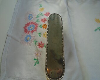 Vintage 1922 Silver Clothes Brush, Hallmarked Silver.