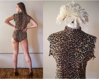 Vintage 1970s Leopard Print Snap Turtleneck Bodysuit - Le Voy's - Size L